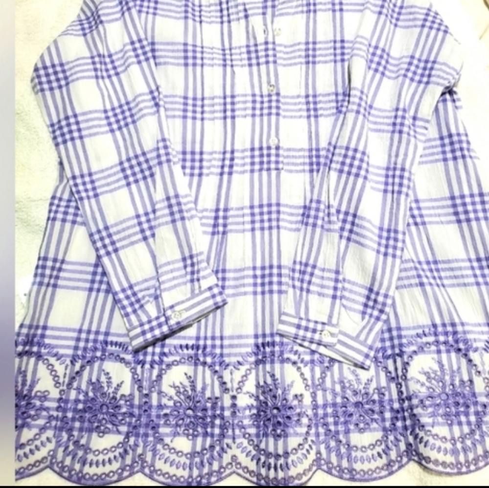 TOG Shop Women's Eyelet Trim Tunic Top